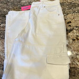 BRAND NEW White Edikted Jeans
